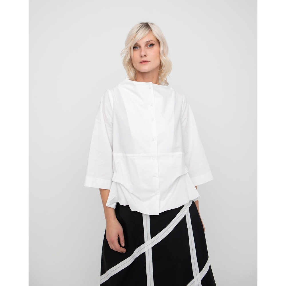 Ozai N Ku Bubble Hem Funnel Neck Blouse White XL Lagenlook Minimalist